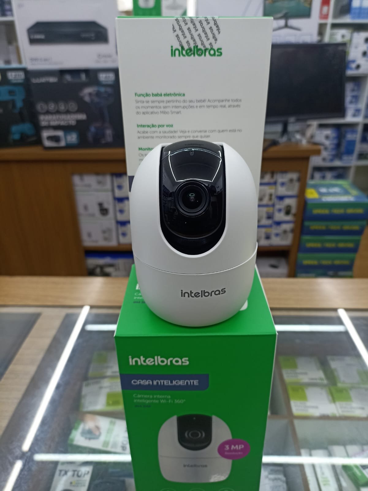Câmera interna inteligente Intelbras Mibo Wi-Fi 360 graus 3 MP